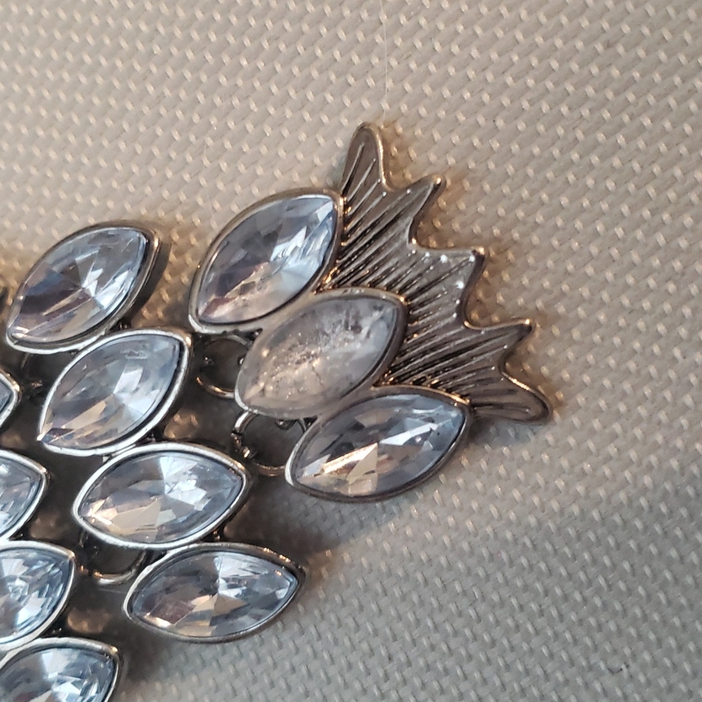 Park Lane Owl Necklace - Picture 3 of 3